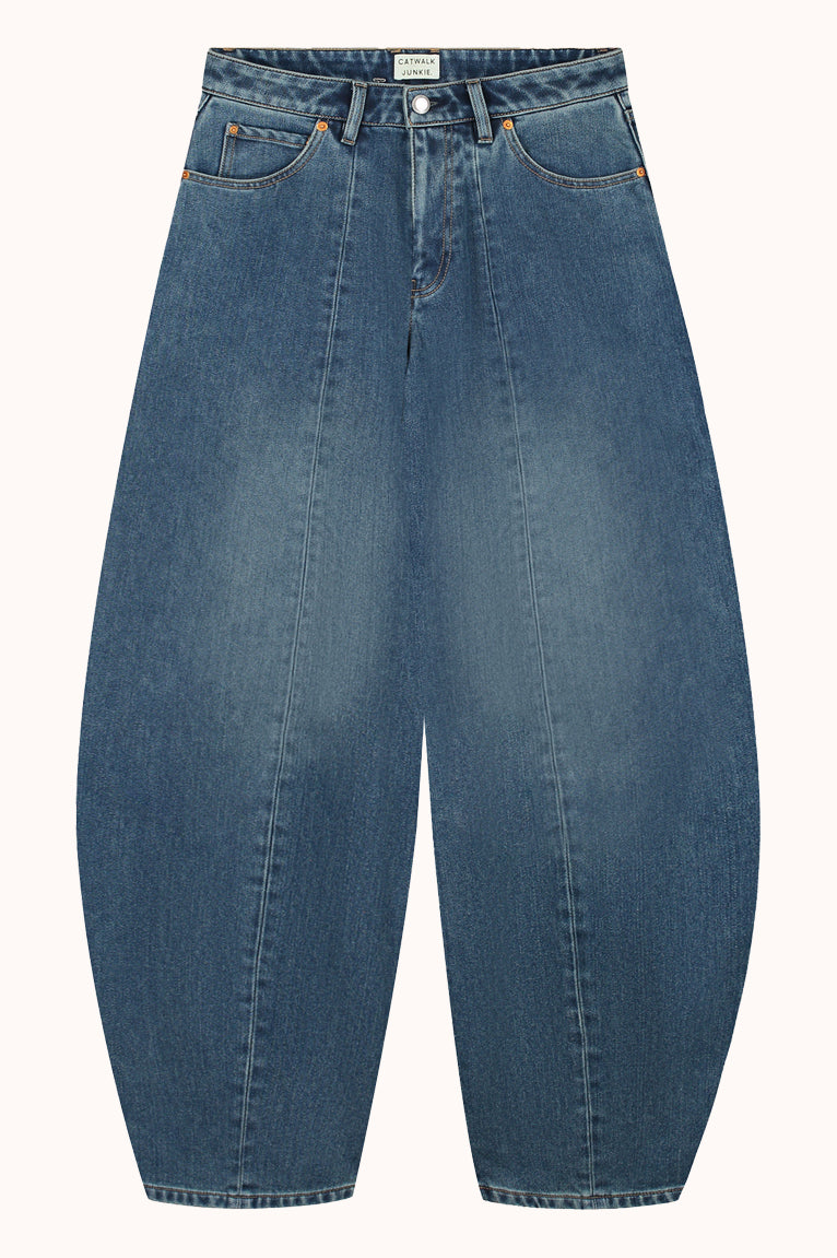 Barrel fit jeans with fleece inside