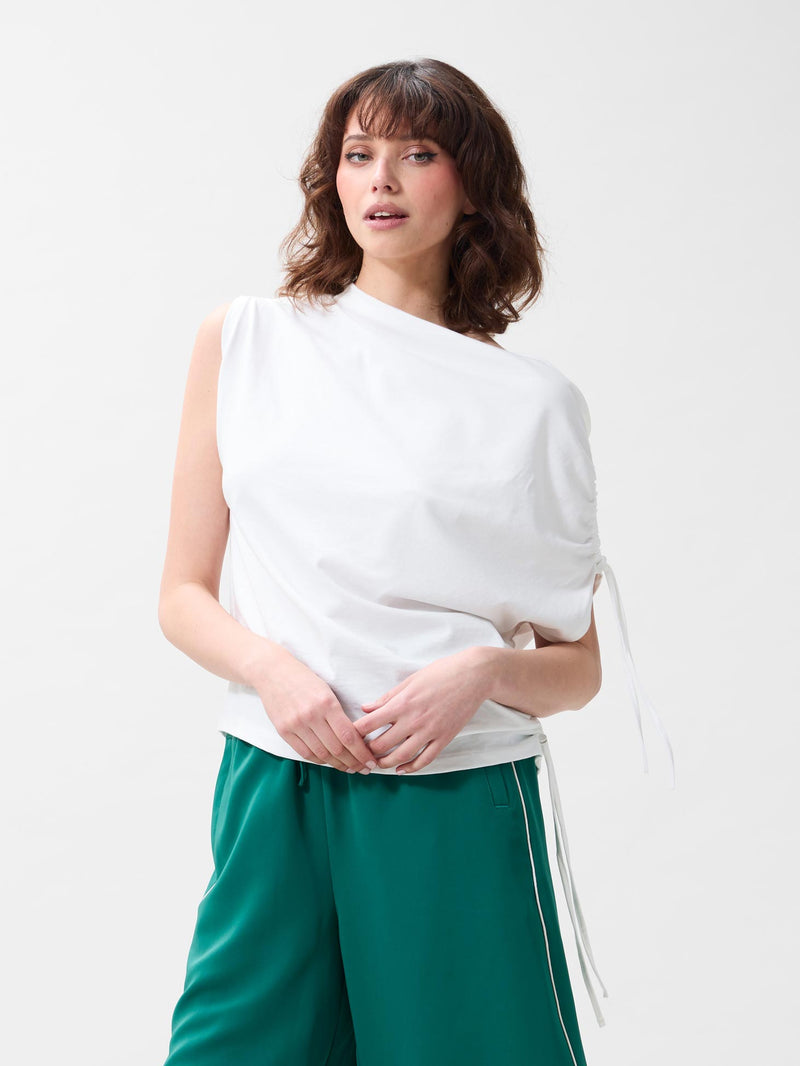 Asymmetric strap topAsymmetric strap top - Wit