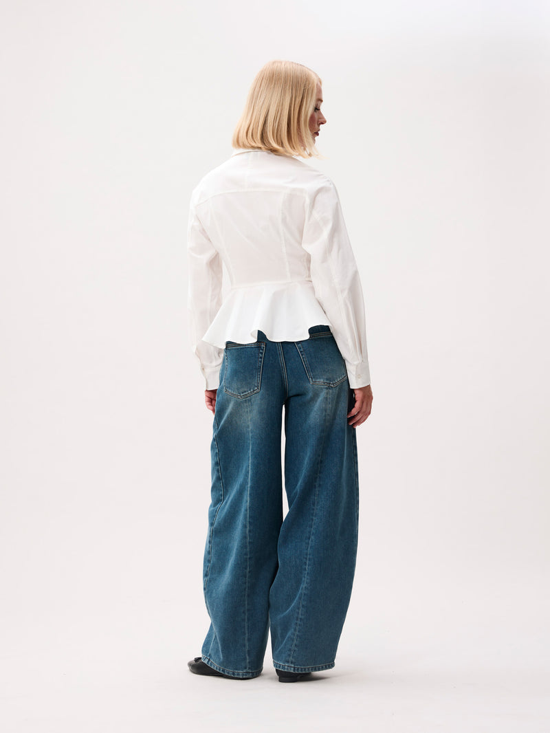 Barrel fit jeans with fleece inside