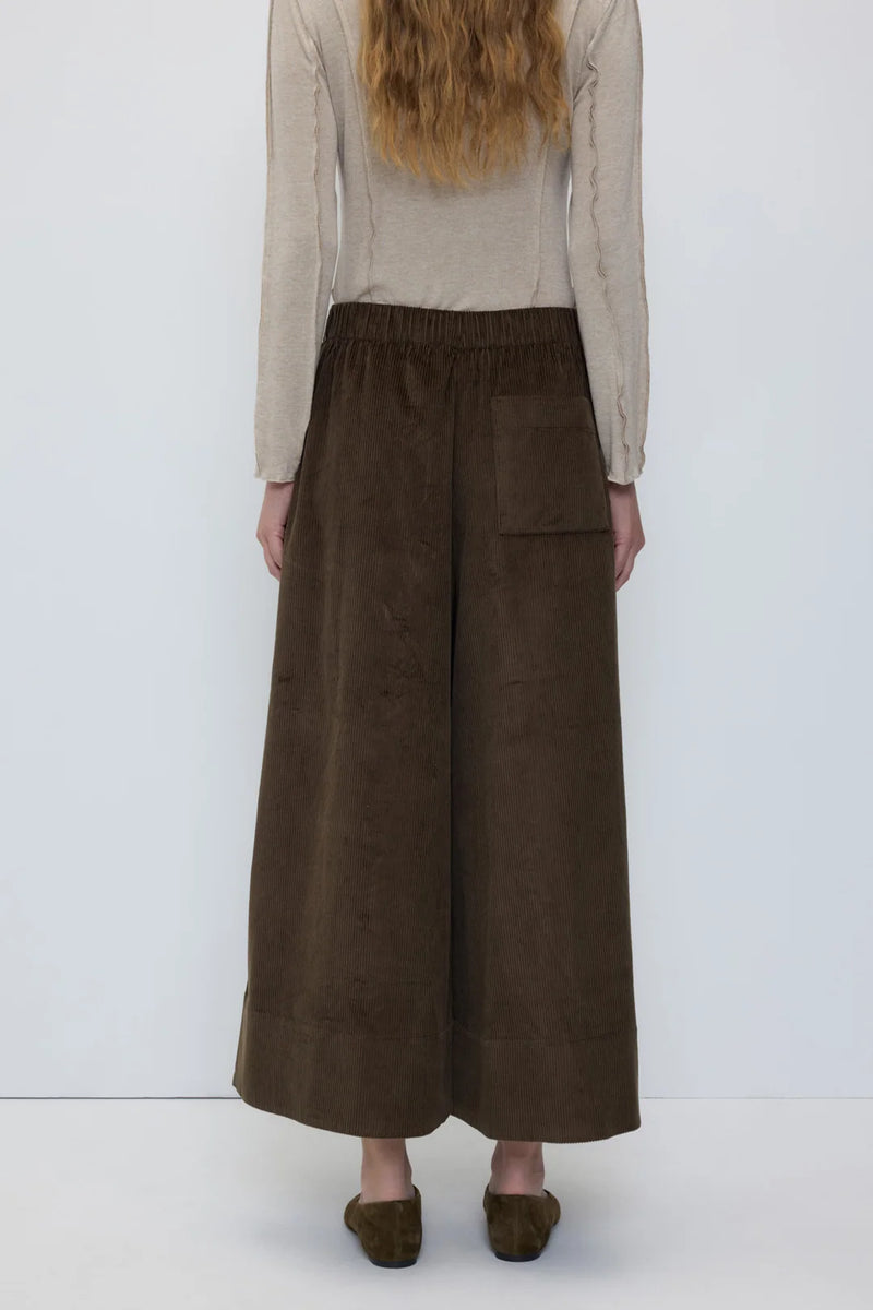 Lobe Corduroy Pants