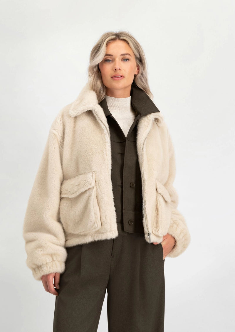 Reese Jacket Cosy White