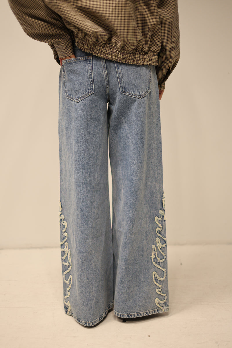 2503023208 - Blauwe Jeans