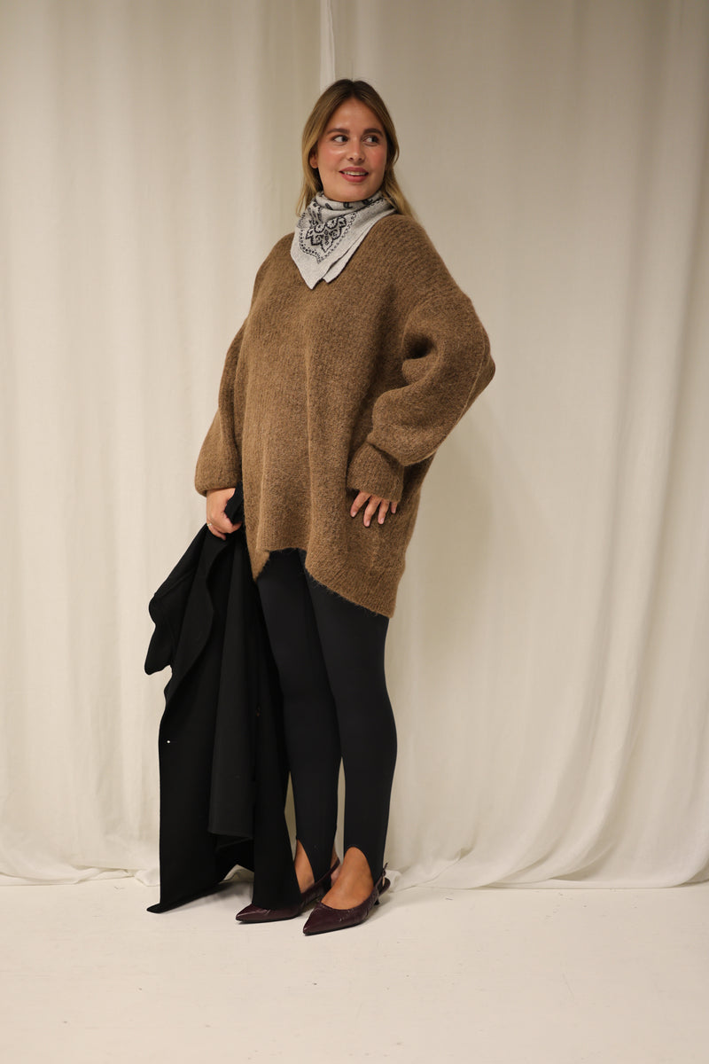 Kyro Pullover - Bruin