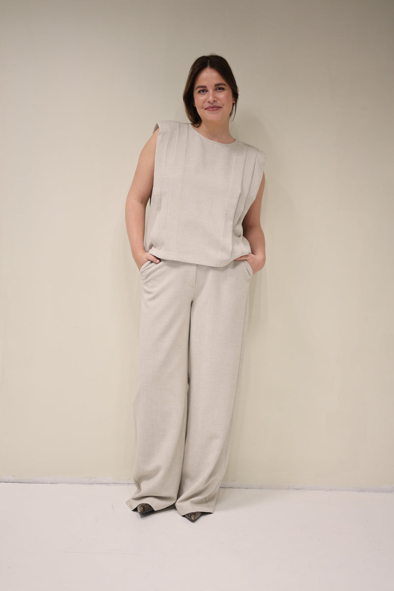MavaCC Padded Pleat Top