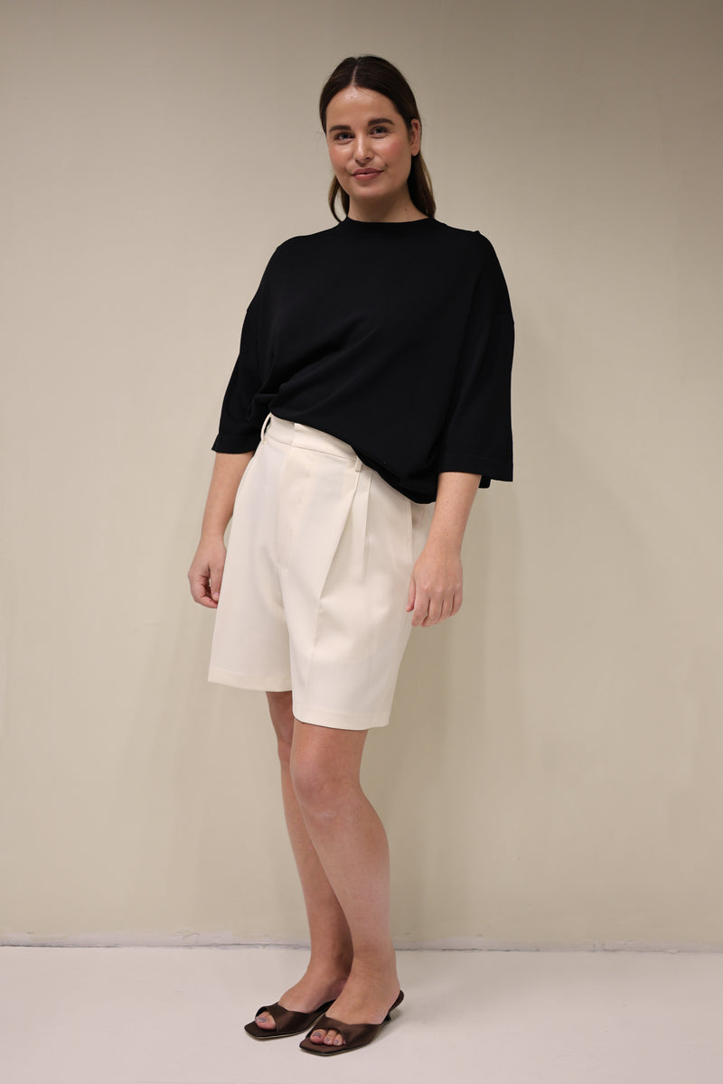 Studio Relaxed short