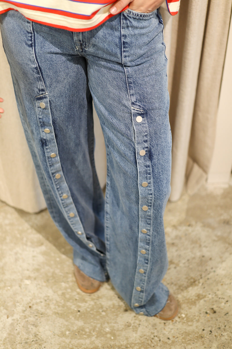 Jeans Loose with snapbuttons