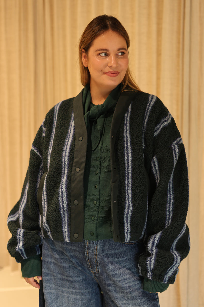 V Neck Stripes Sherpa
