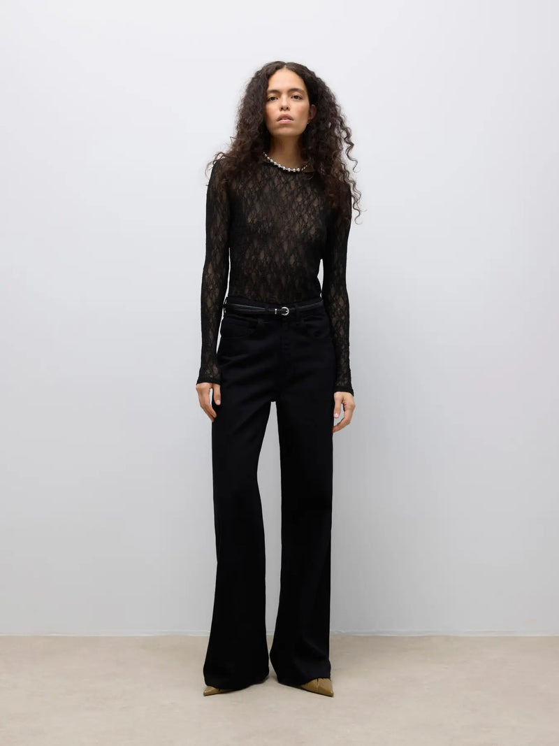 AWTESSY LS O-NECK LACE TOP
