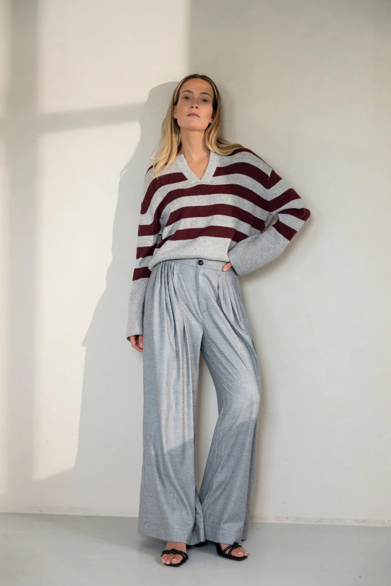Perce Pleated Wide leg pants