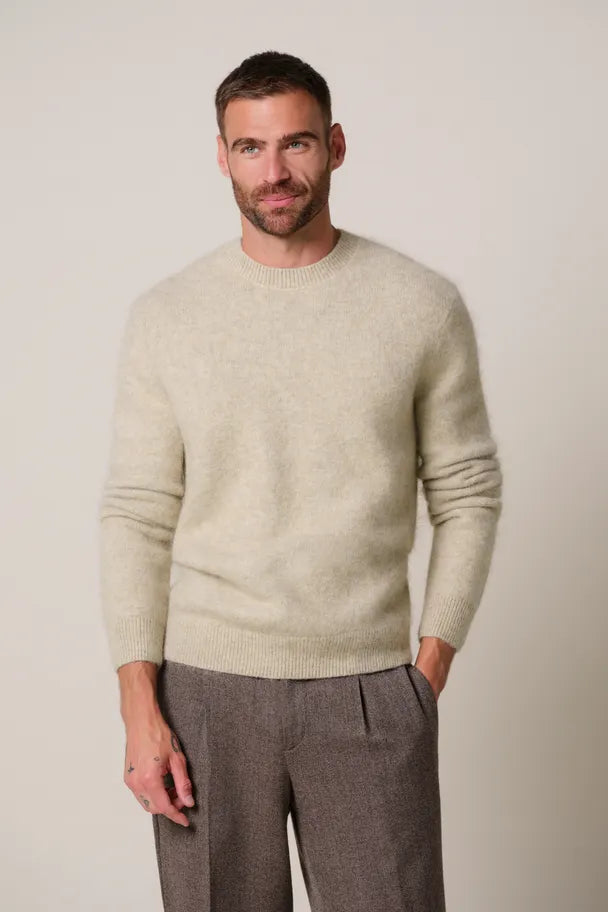 Beige wollen alpaca crewneck