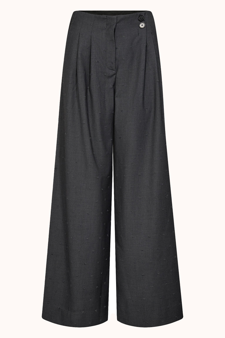 SagaCC Pleat LL Pant