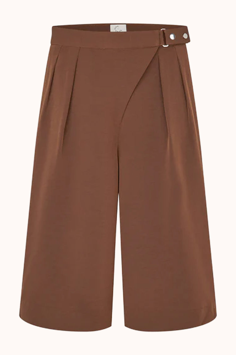 UmaFV Shorts 227 Brown Roast