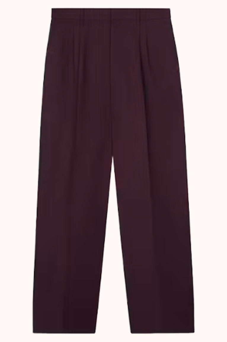 Relaxed Fit Chino
