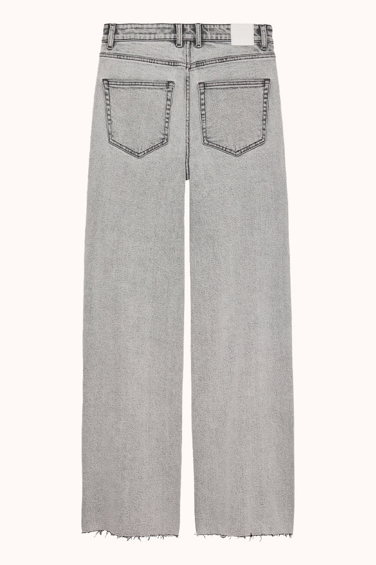 Loose fit jeans