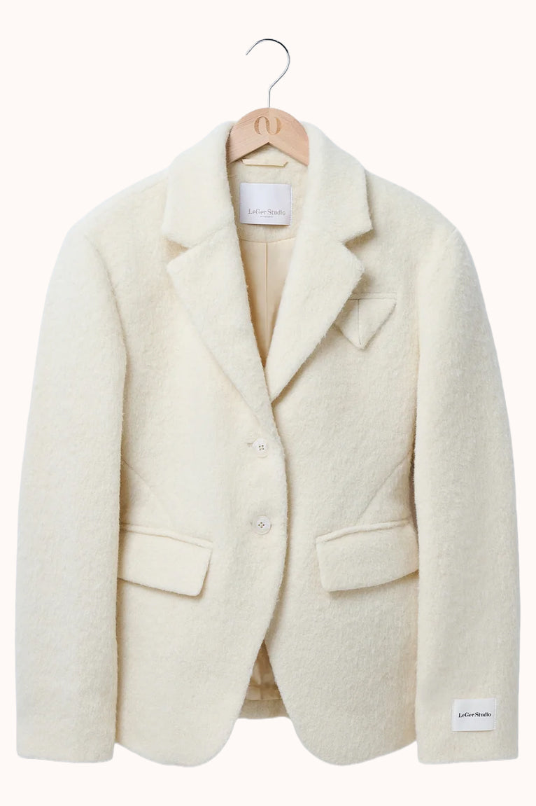 Fitted wool-blend bouclé jacket