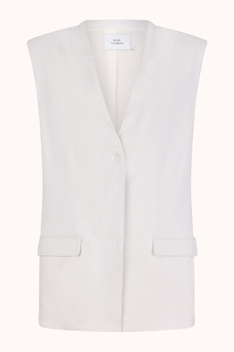 PAGE boxy gilet coconut milk