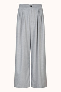 Perce Pleated Wide leg pants