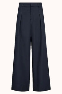 LunaCC Pleat Pant