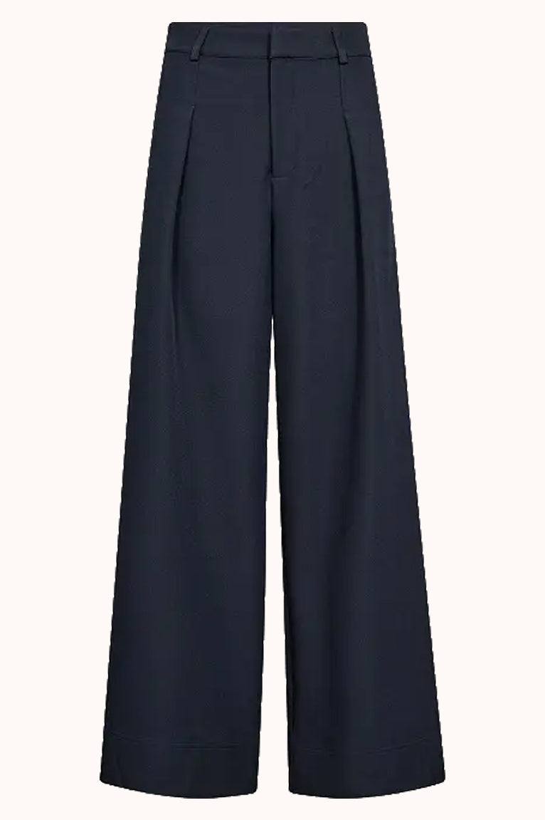 LunaCC Pleat Pant