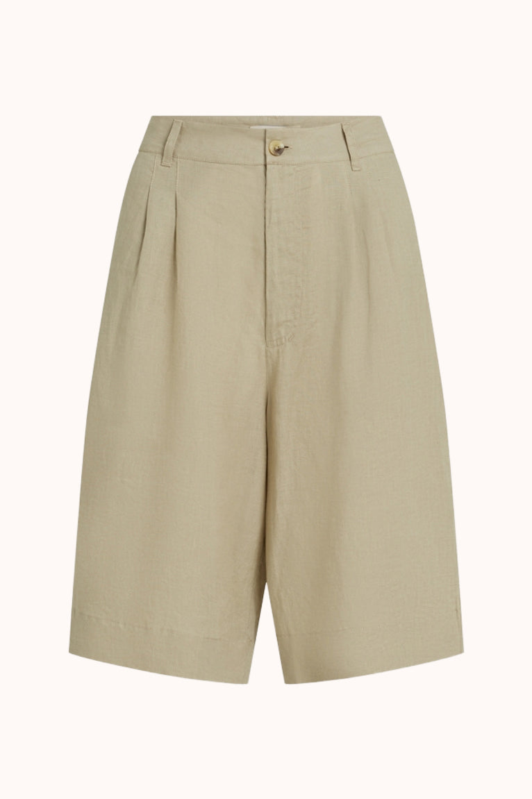 LEWIS SHORT