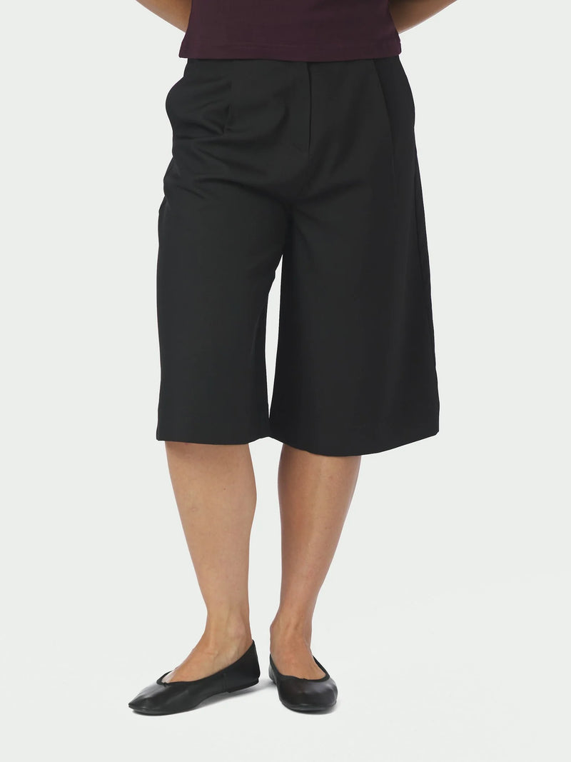 Rima Solid Shorts zwart