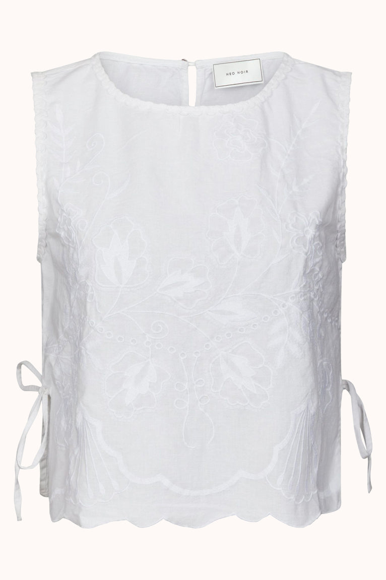 Kaelin Embroidery Top